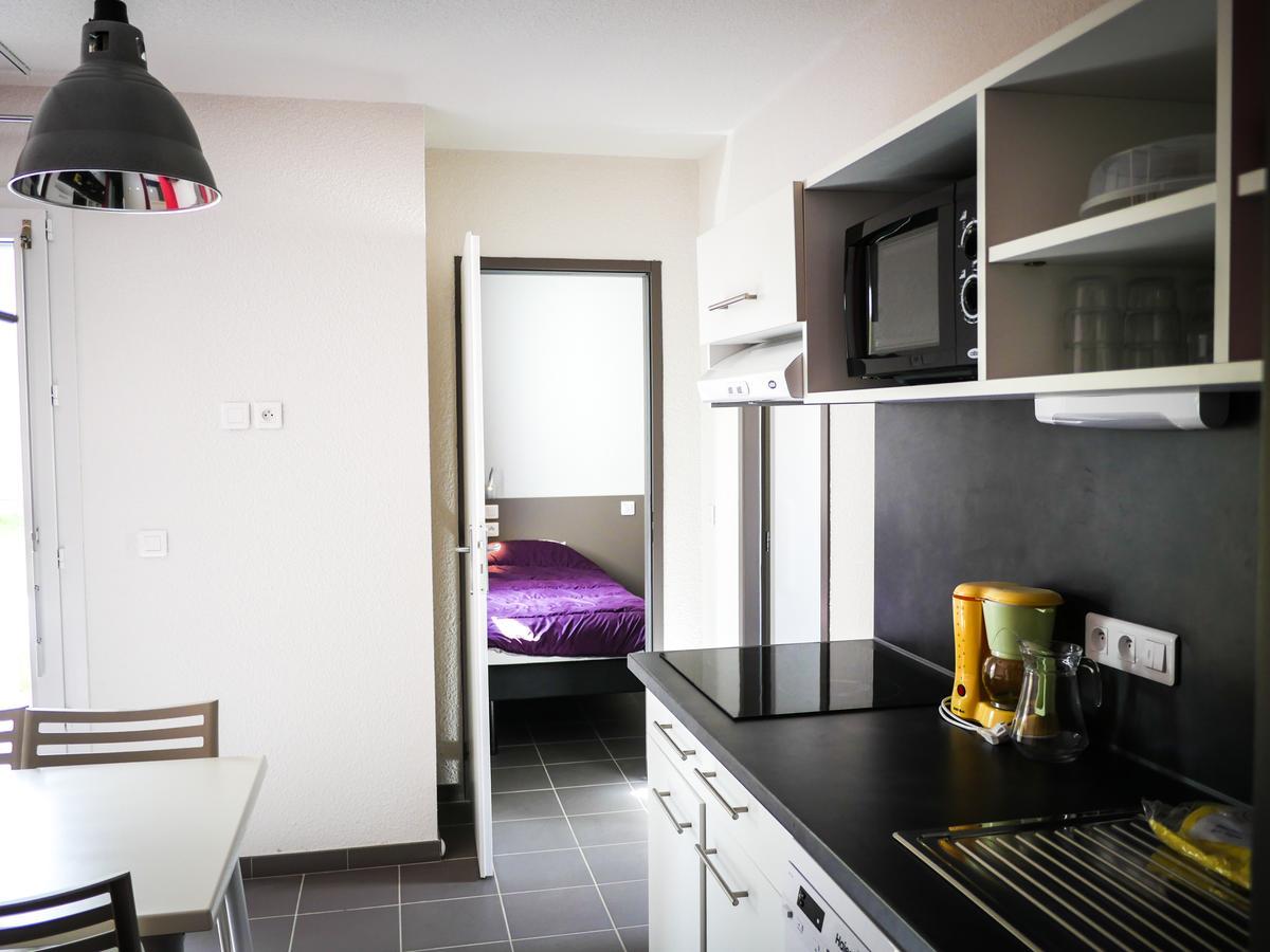 Village Vacances Passion La Buissiere Labeaume Bagian luar foto